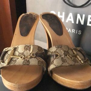Gucci wooded clog heels